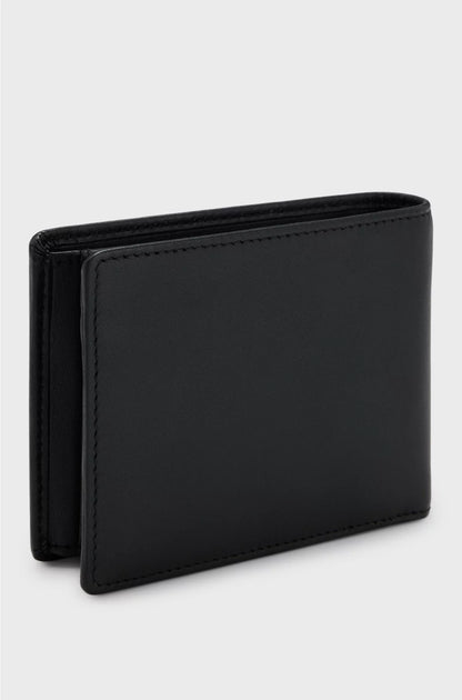 TRI-FOLD WALLET IN MICRO-GRAINED LEATHER