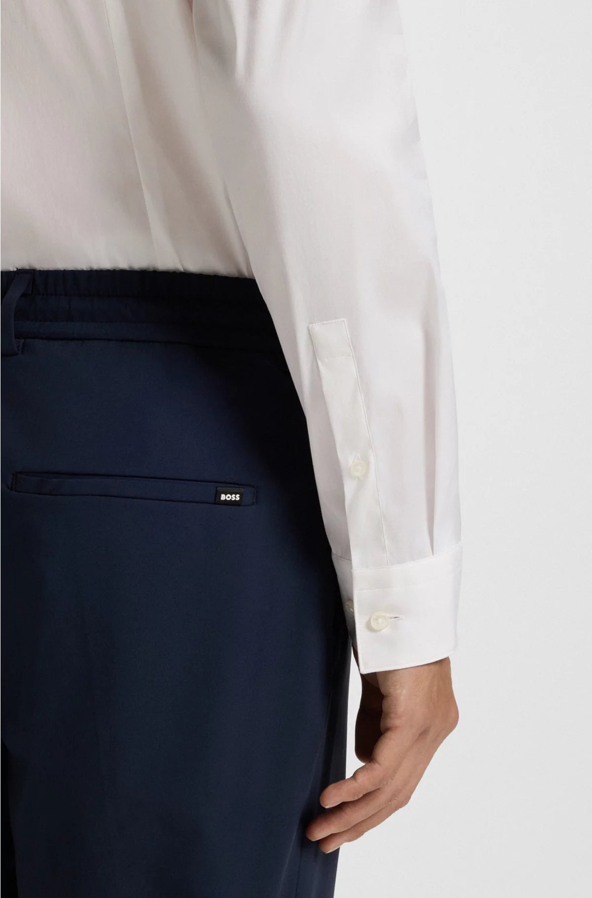 EXTRA-SLIM-FIT SHIRT IN EASY-IRON COTTON-BLEND POPLIN