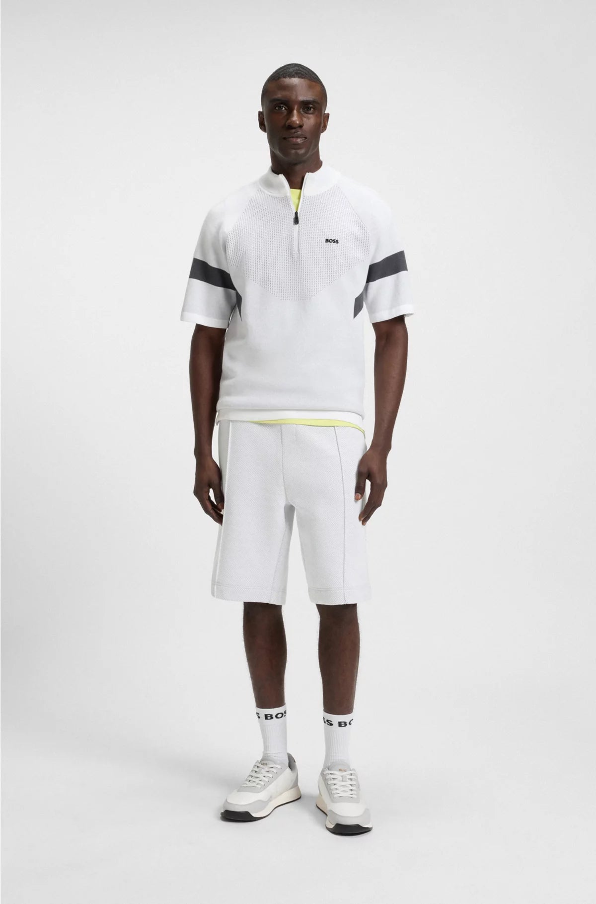 RELAXED-FIT SHORTS IN QUILTED JACQUARD