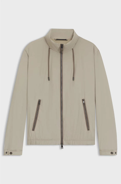 WATER-REPELLENT WINDBREAKER WITH PACKABLE HOOD